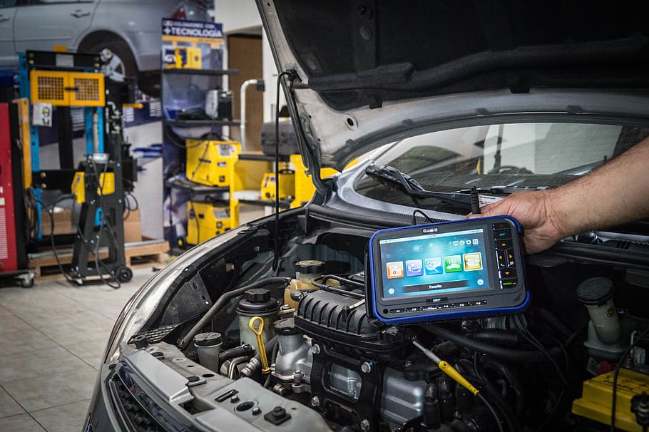 Vehicle diagnostic scanner used for modern vehicles